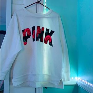 PINK crew neck. New